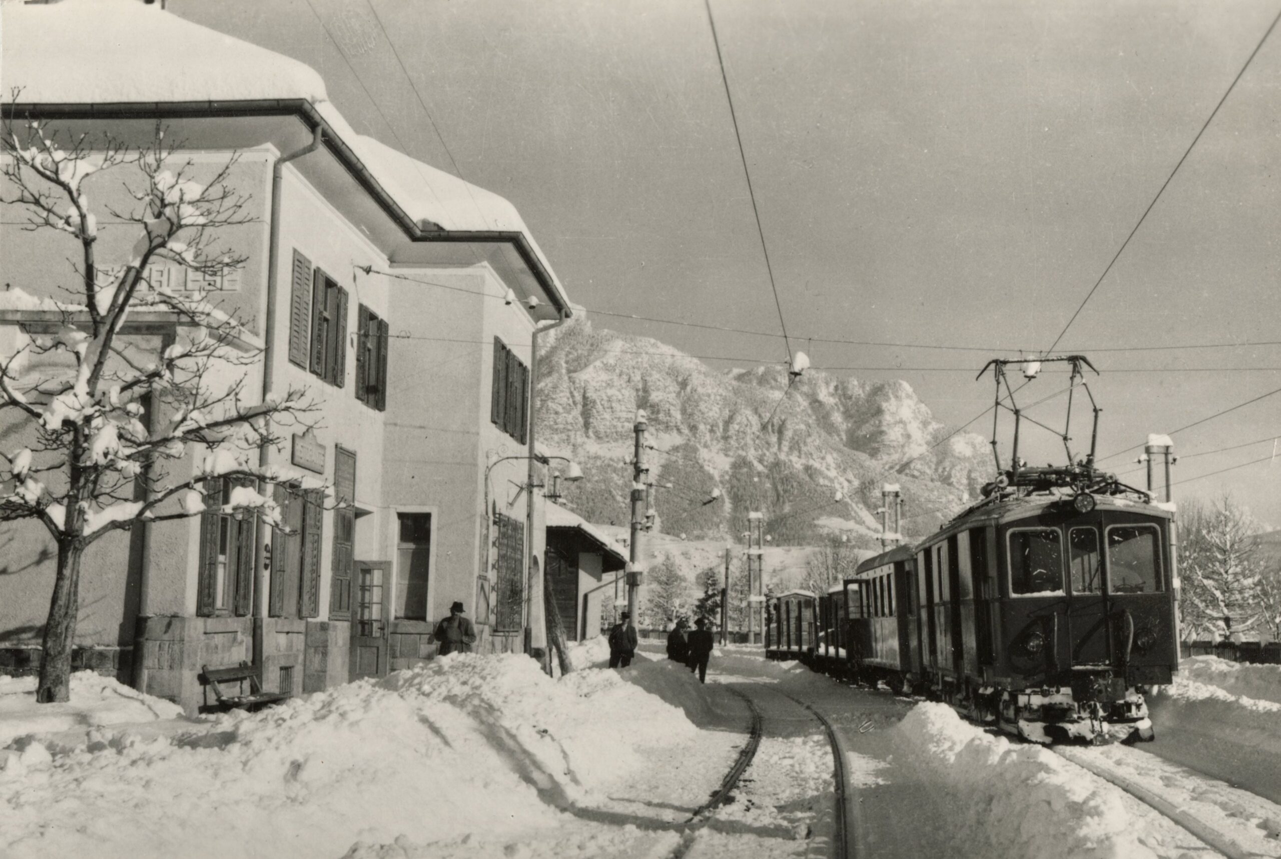 Le vie del Turismo. <br> Strade, ferrovia e accoglienza in Fiemme dal ‘700 ad oggi